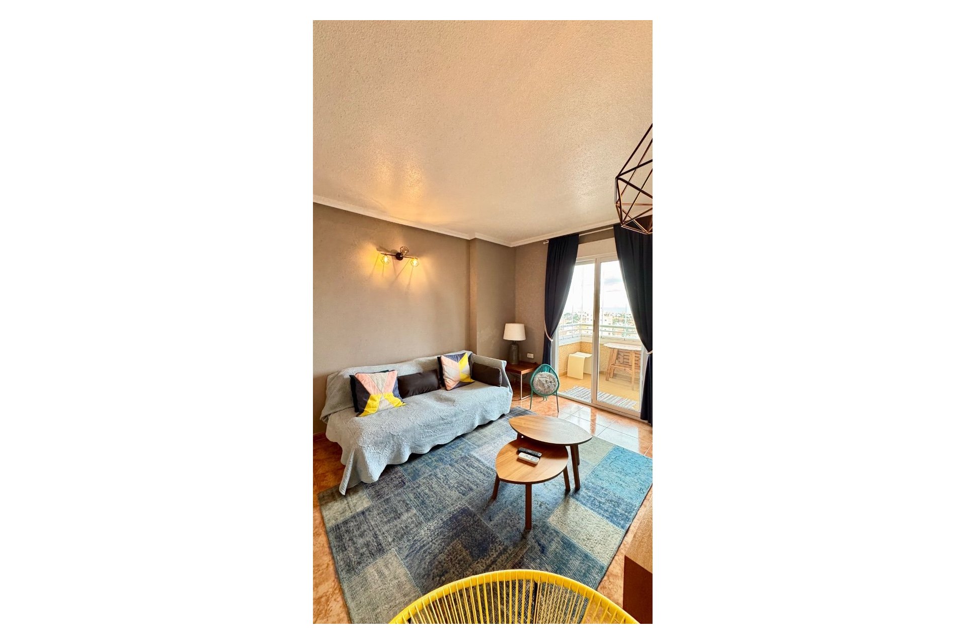 Resale - Apartment -
Torrevieja - Nueva Torrevieja - Aguas Nuevas