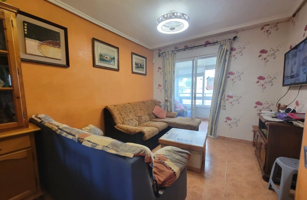 Resale - Apartment -
Torrevieja - Nueva Torrevieja