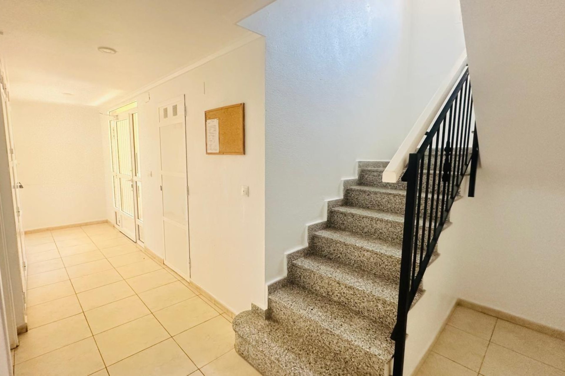 Resale - Apartment -
Torrevieja - Nueva Torrevieja