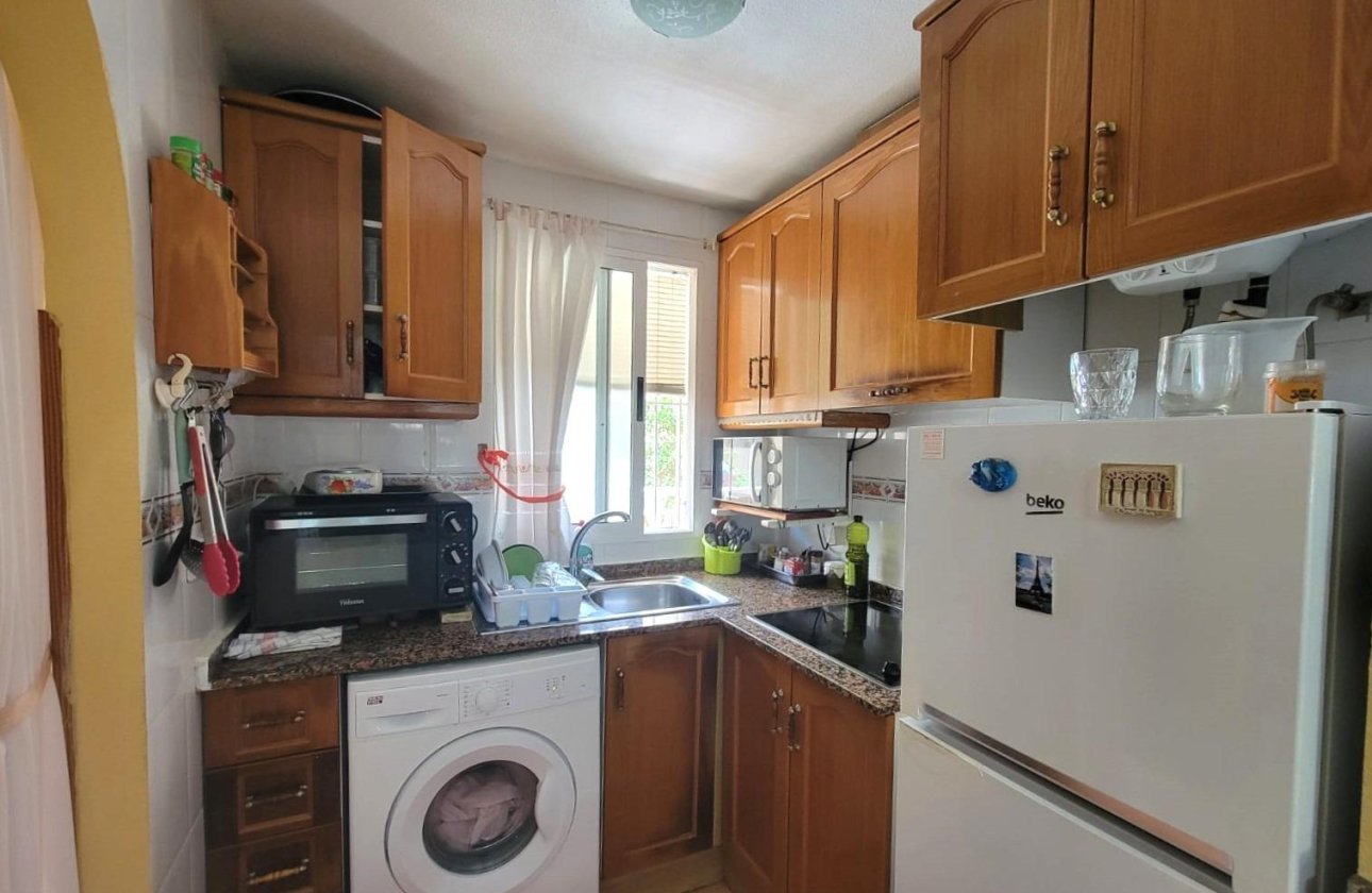 Resale - Apartment -
Torrevieja - Nueva Torrevieja