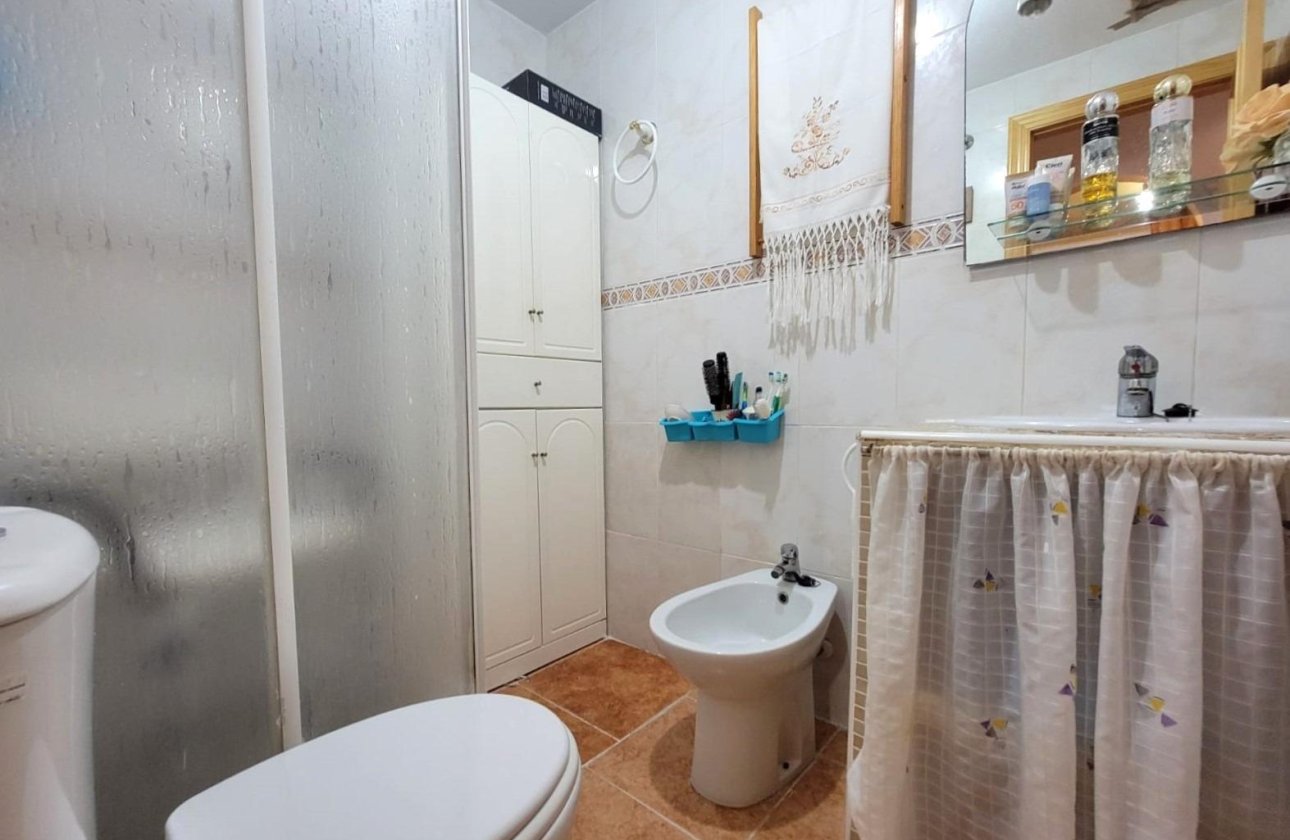 Resale - Apartment -
Torrevieja - Nueva Torrevieja