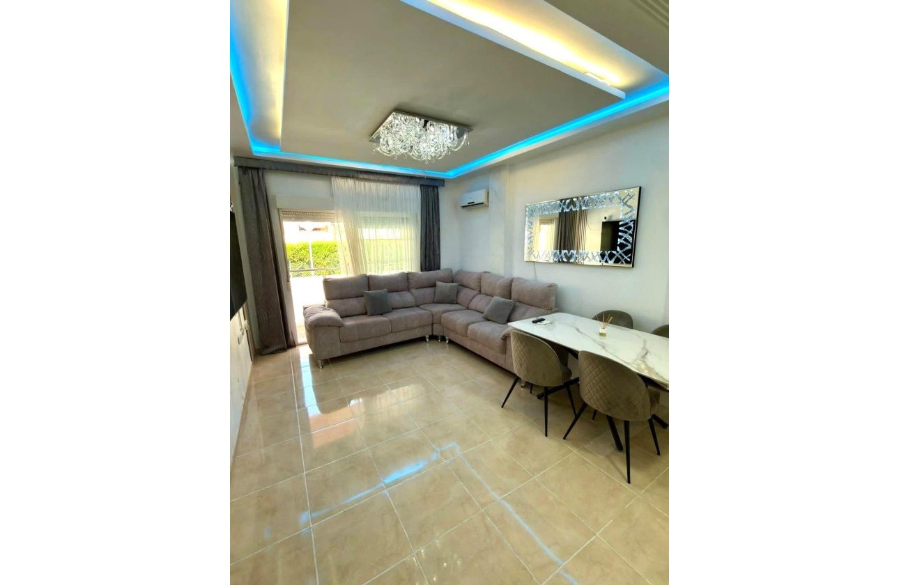 Resale - Apartment -
Torrevieja - Nueva Torrevieja