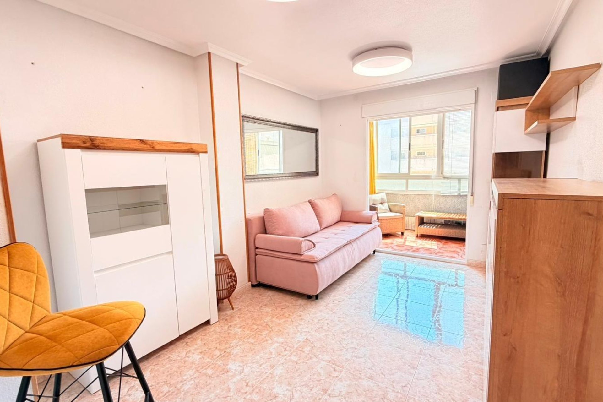 Resale - Apartment -
Torrevieja - Nueva Torrevieja