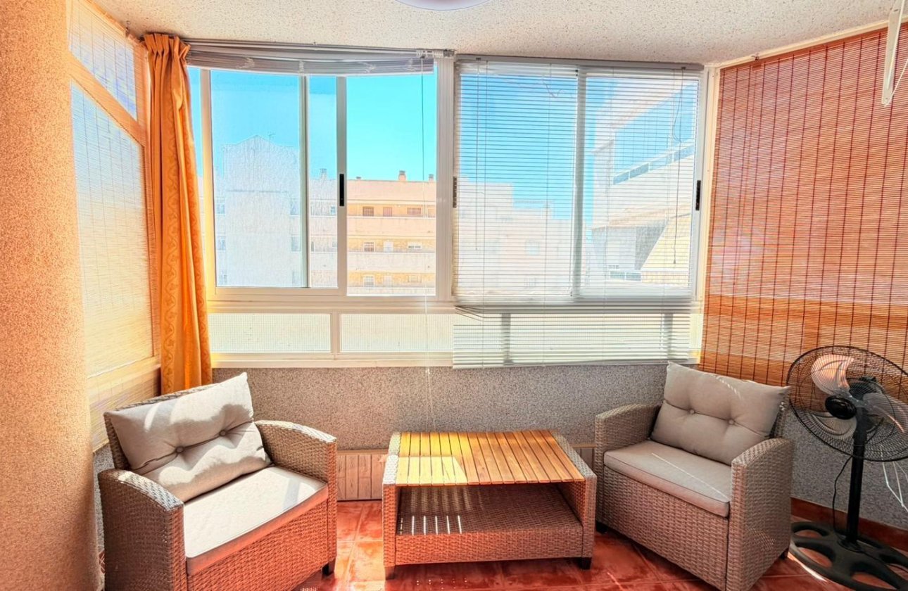 Resale - Apartment -
Torrevieja - Nueva Torrevieja
