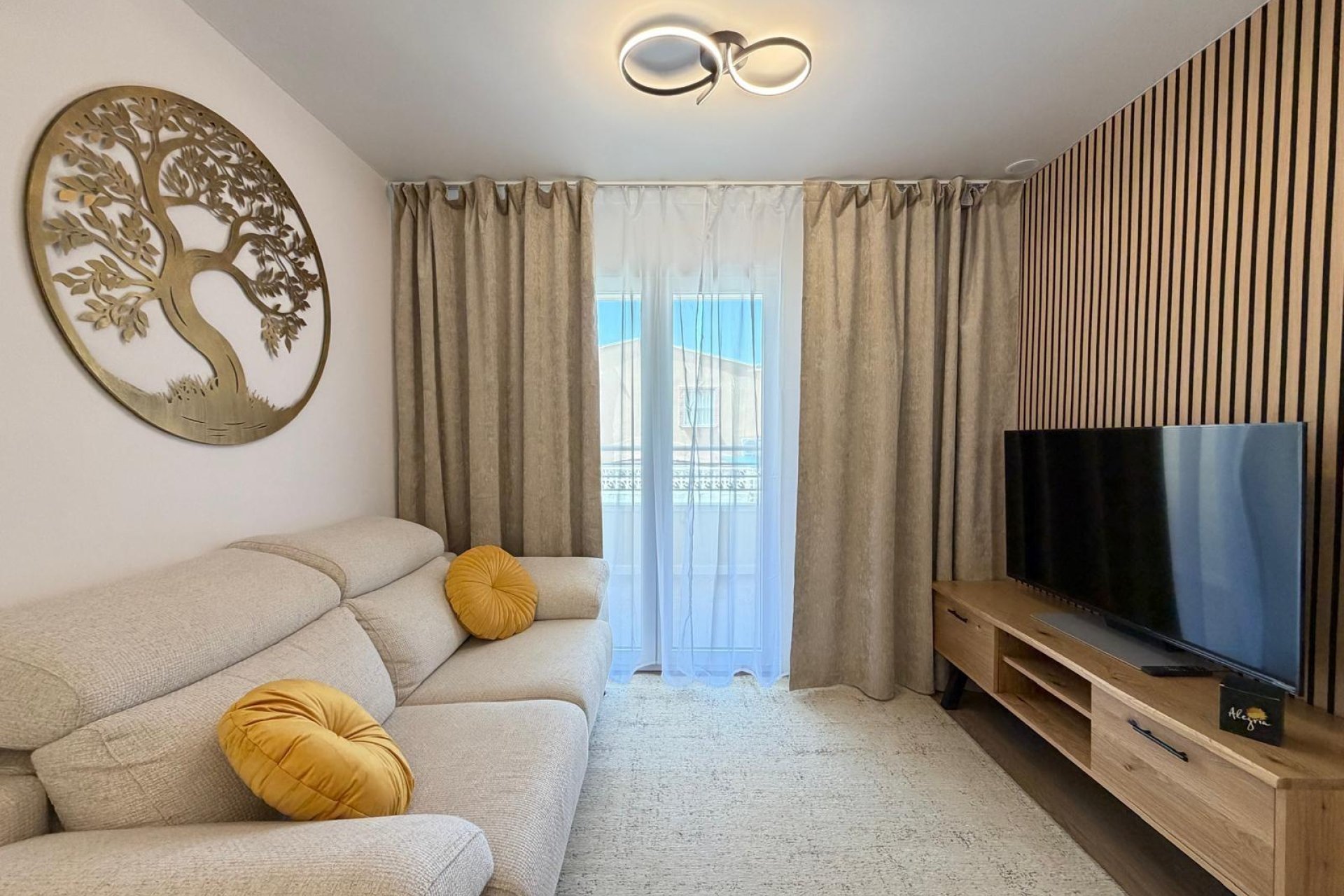 Resale - Apartment -
Torrevieja - Nueva Torrevieja