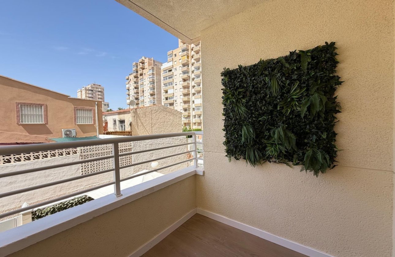 Resale - Apartment -
Torrevieja - Nueva Torrevieja