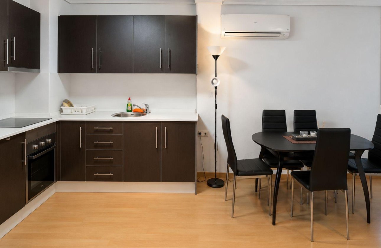 Resale - Apartment -
Torrevieja - Nueva Torrevieja