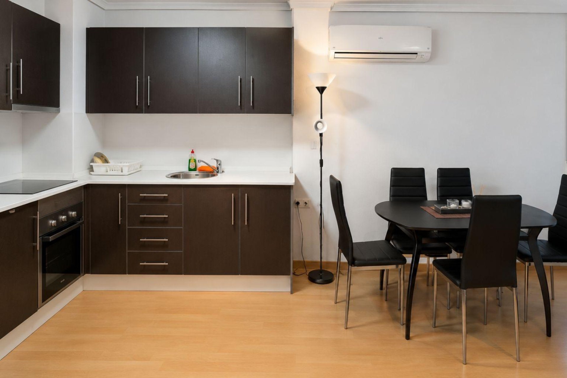 Resale - Apartment -
Torrevieja - Nueva Torrevieja