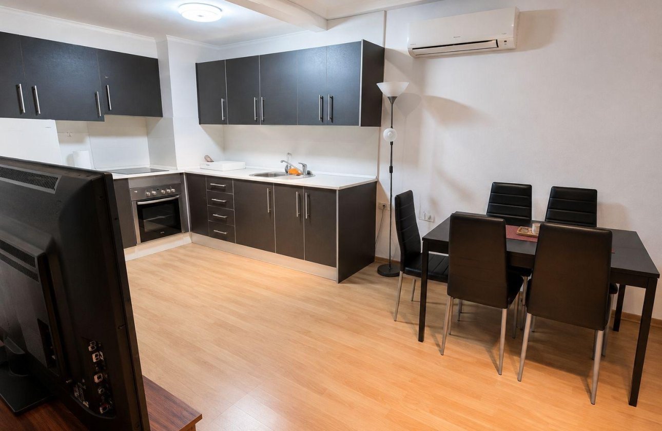 Resale - Apartment -
Torrevieja - Nueva Torrevieja