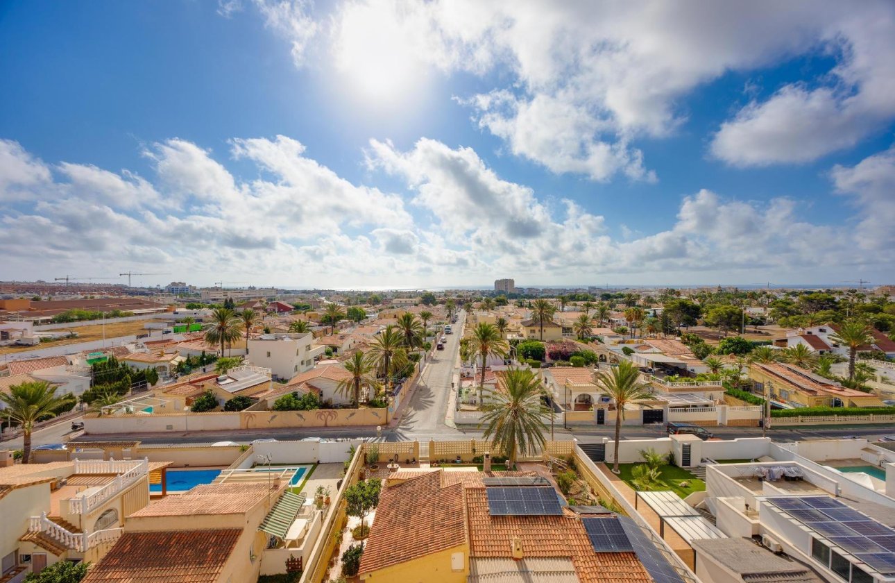 Resale - Apartment -
Torrevieja - Nueva Torrevieja