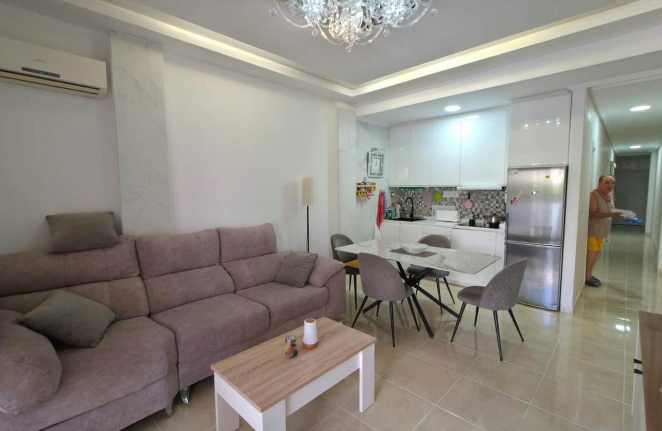 Resale - Apartment -
Torrevieja - Nueva Torrevieja