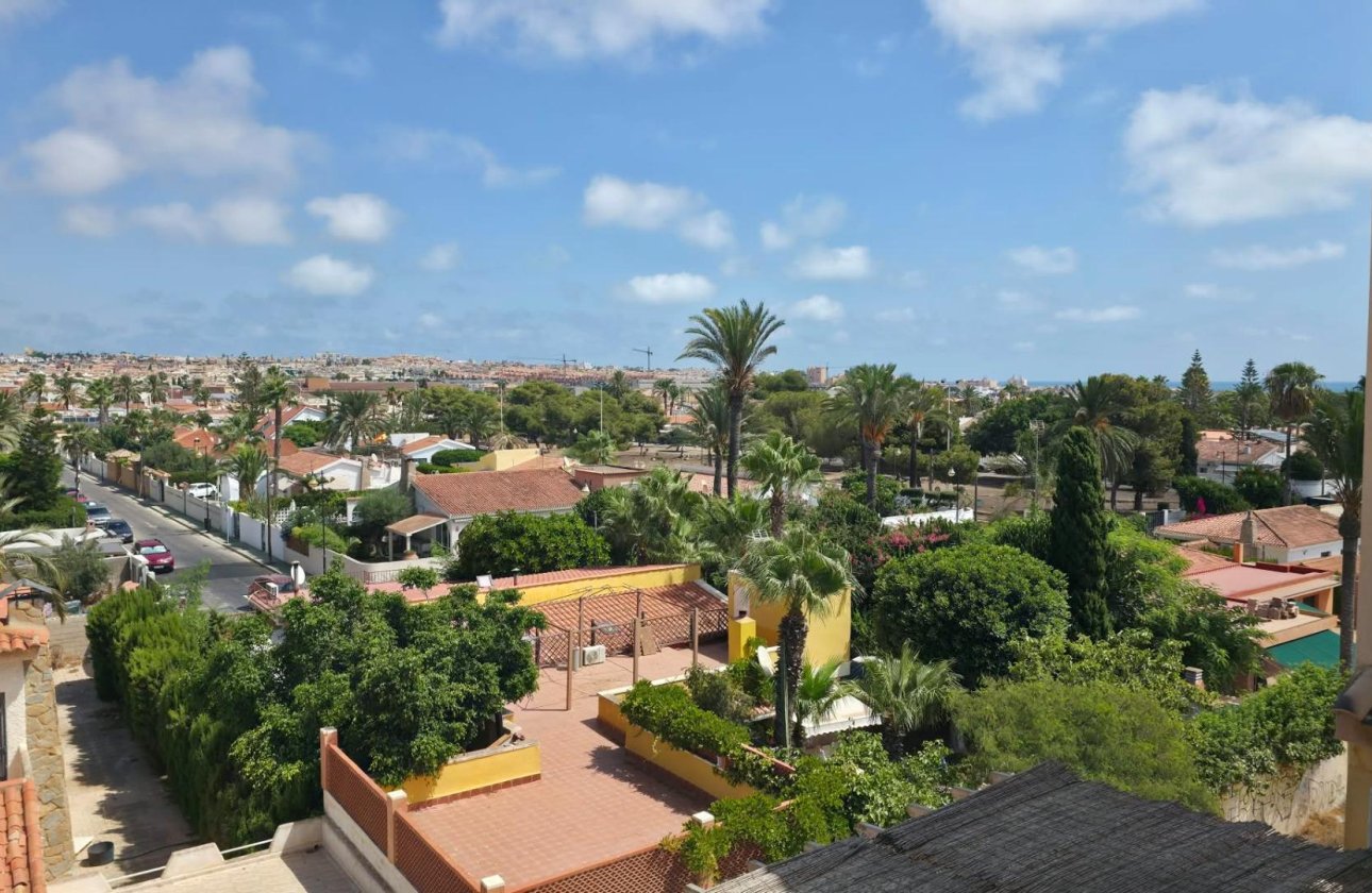 Resale - Apartment -
Torrevieja - Nueva Torrevieja