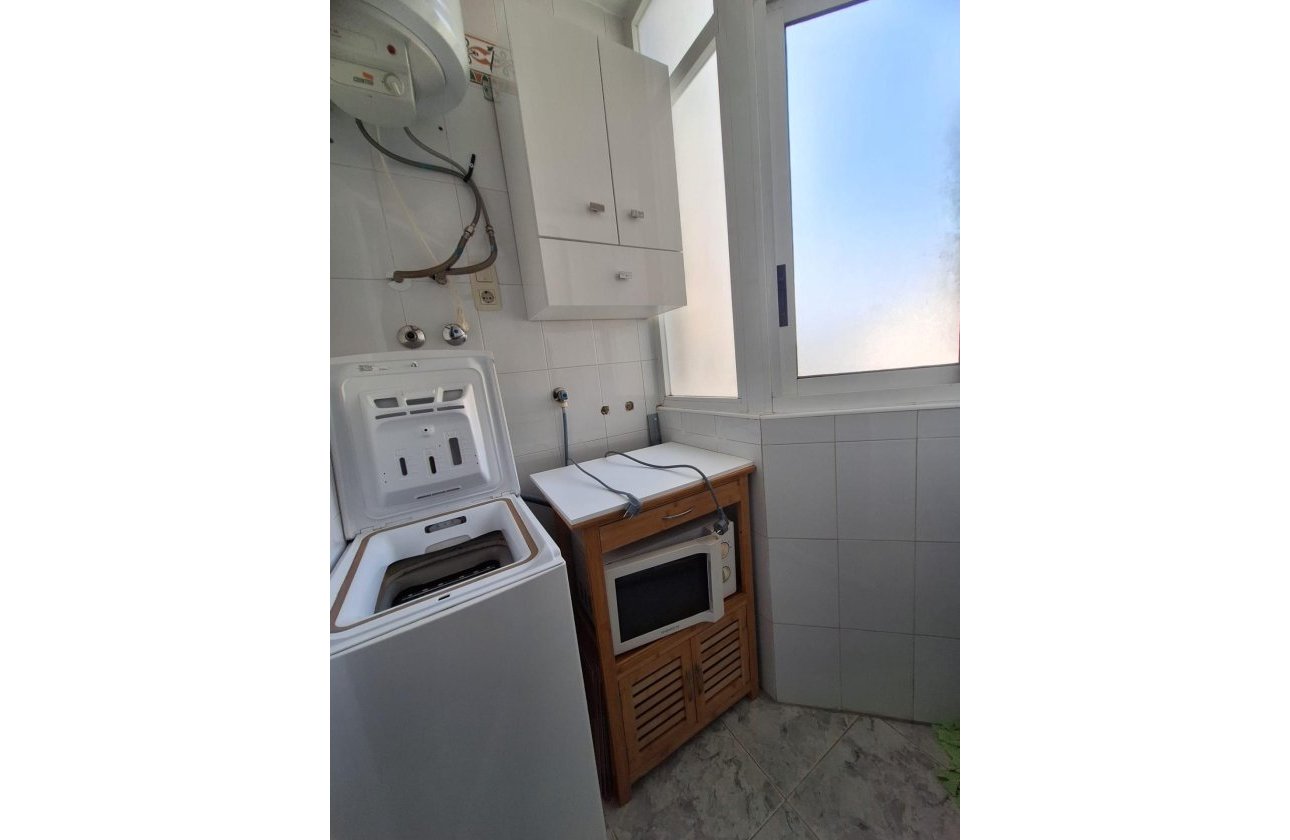 Resale - Apartment -
Torrevieja - Nueva Torrevieja