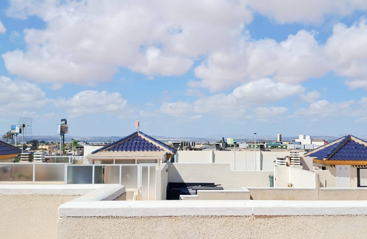 Resale - Apartment -
Torrevieja - Parque Acuático - Sector 25