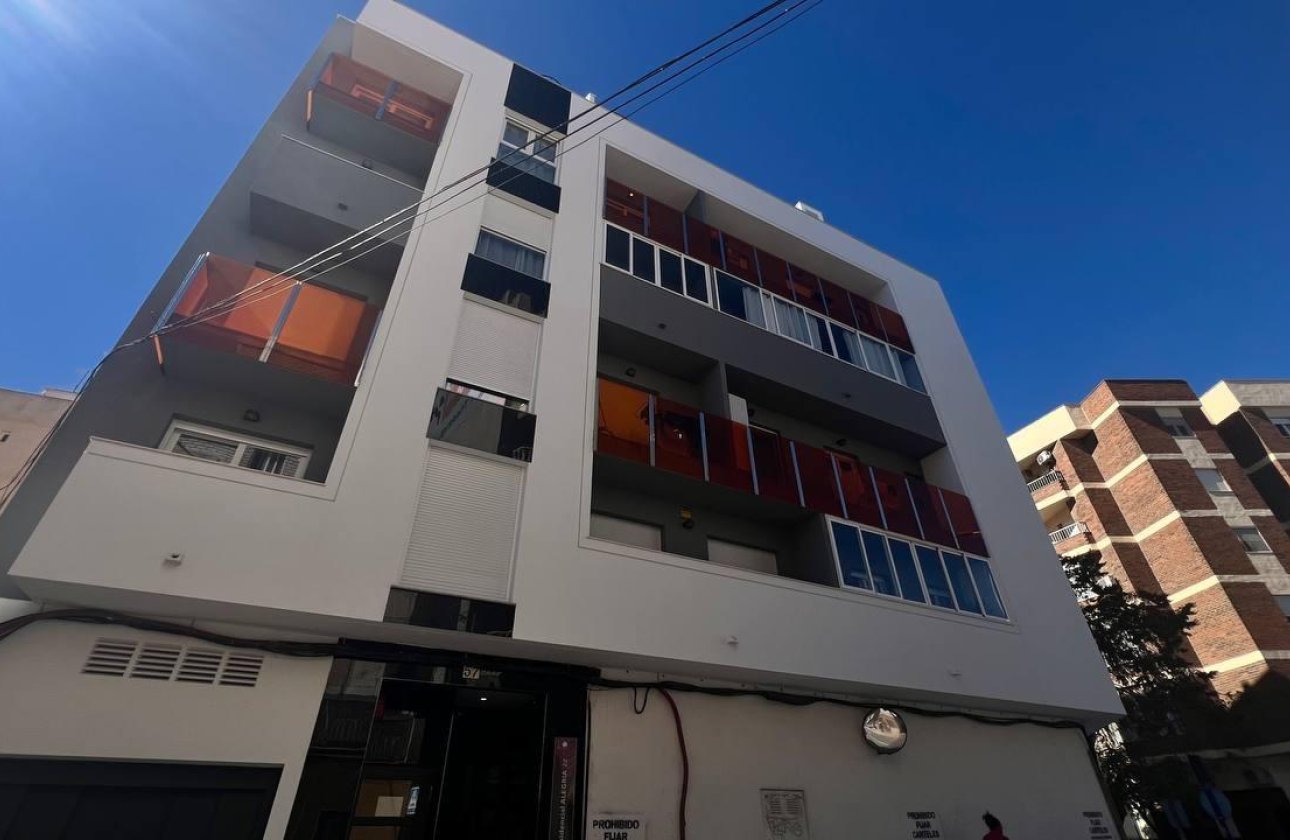 Resale - Apartment -
Torrevieja - PARQUE DE LAS NACIONES