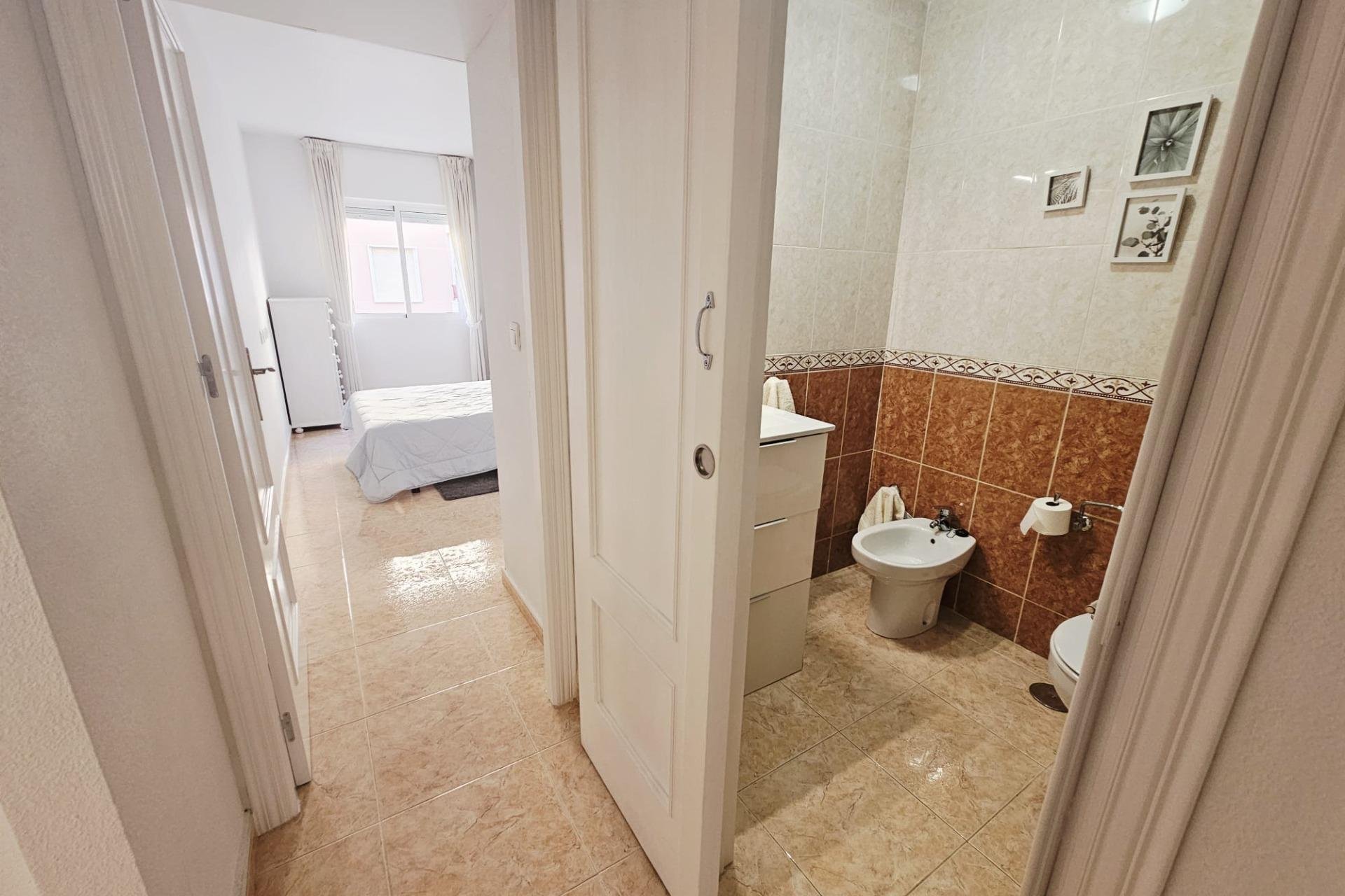 Resale - Apartment -
Torrevieja - PARQUE DE LAS NACIONES