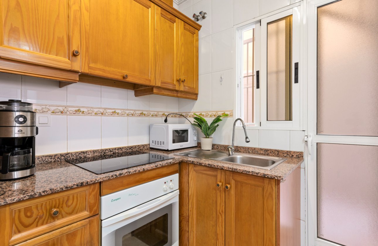 Resale - Apartment -
Torrevieja - PARQUE DE LAS NACIONES