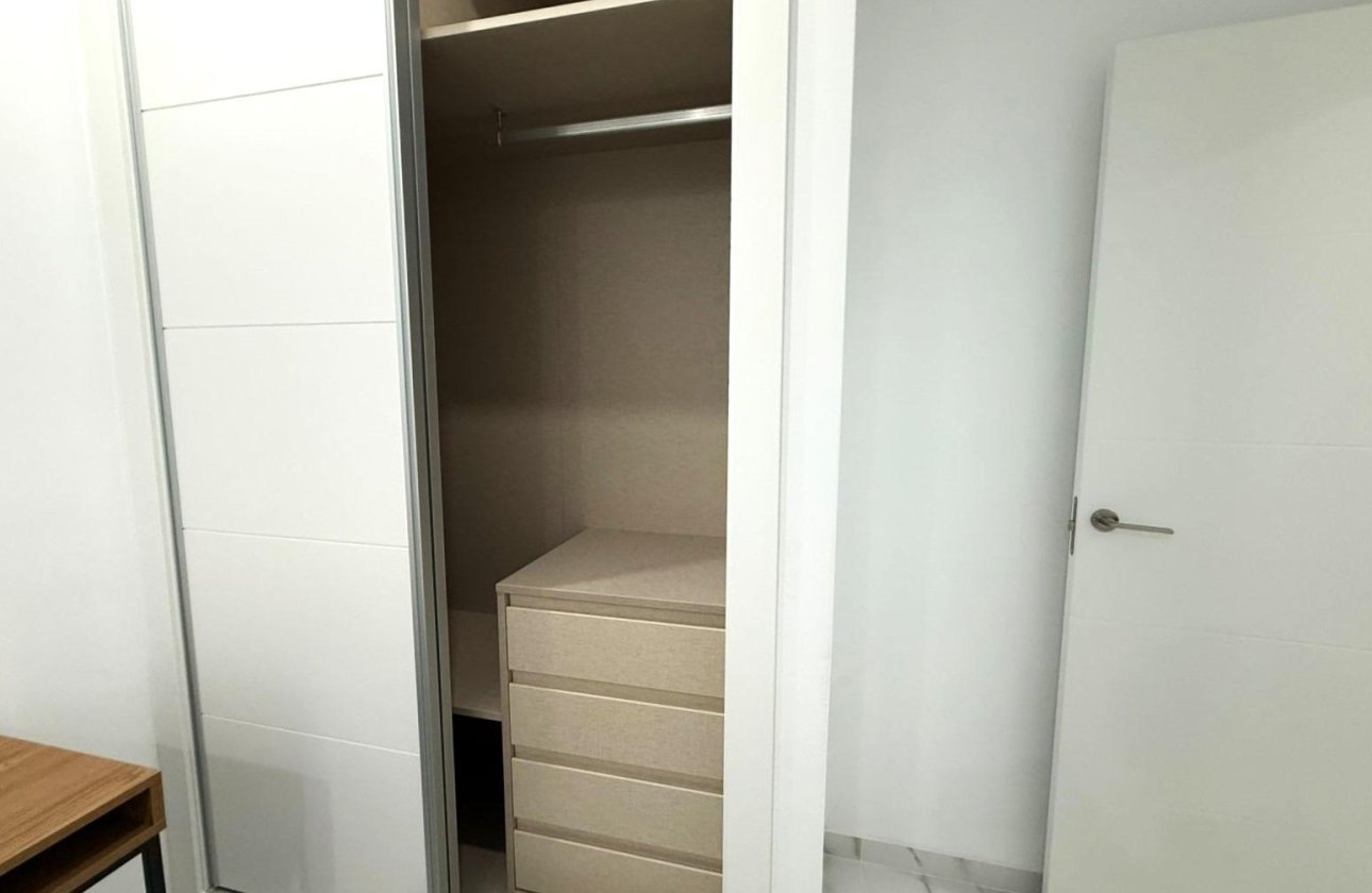 Resale - Apartment -
Torrevieja - PARQUE DE LAS NACIONES