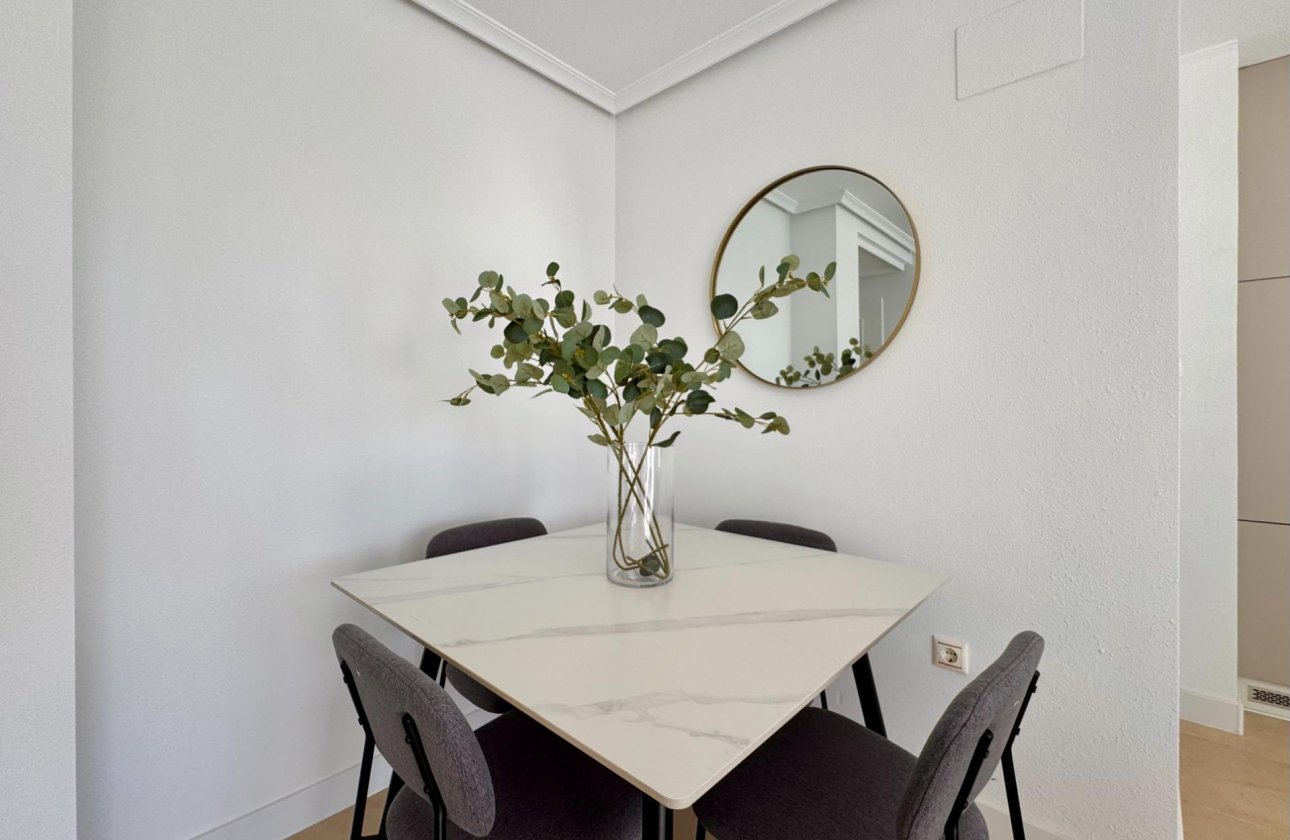 Resale - Apartment -
Torrevieja - PARQUE DE LAS NACIONES