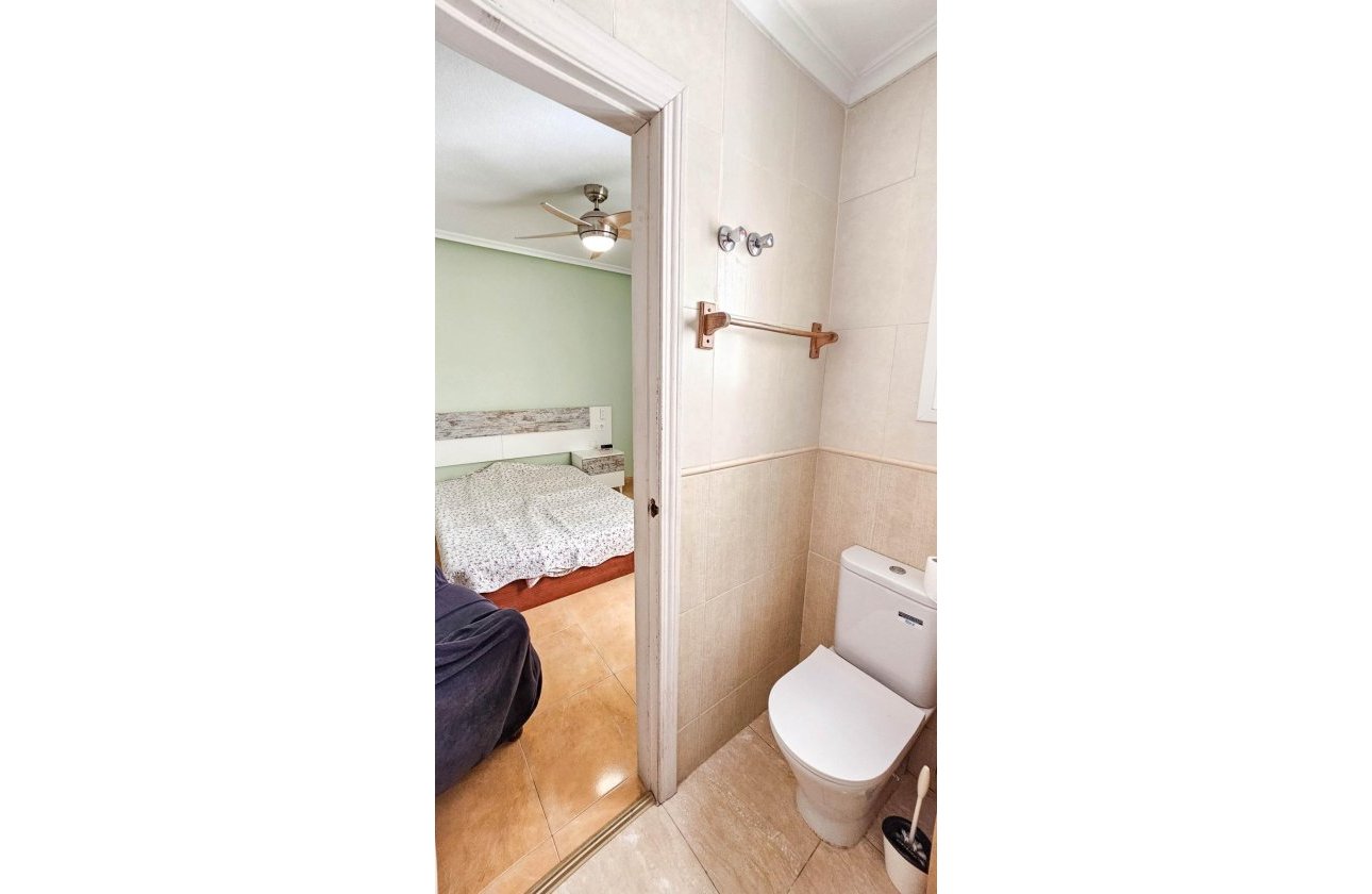 Resale - Apartment -
Torrevieja - PARQUE DE LAS NACIONES