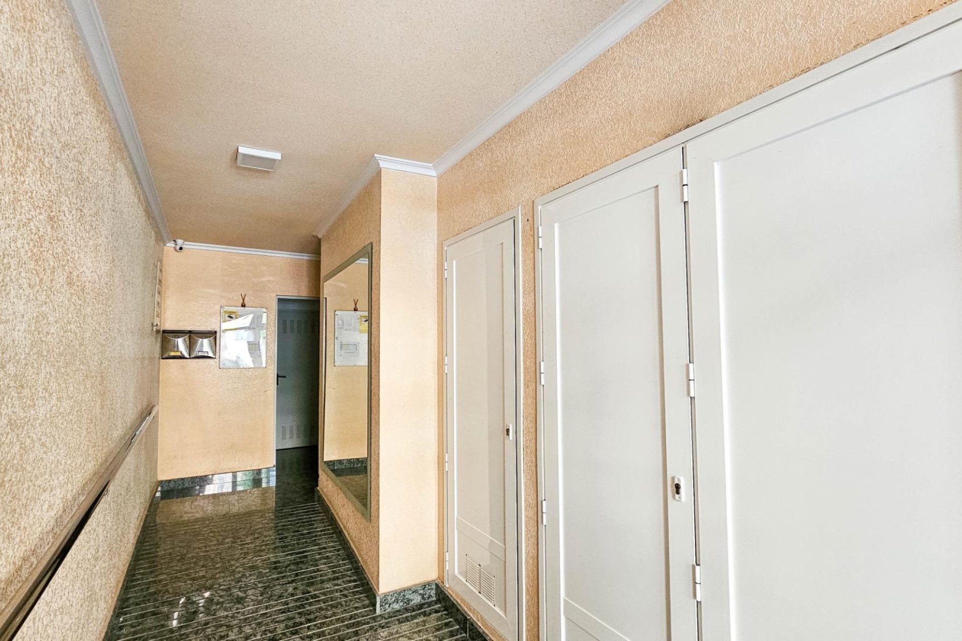 Resale - Apartment -
Torrevieja - PARQUE DE LAS NACIONES