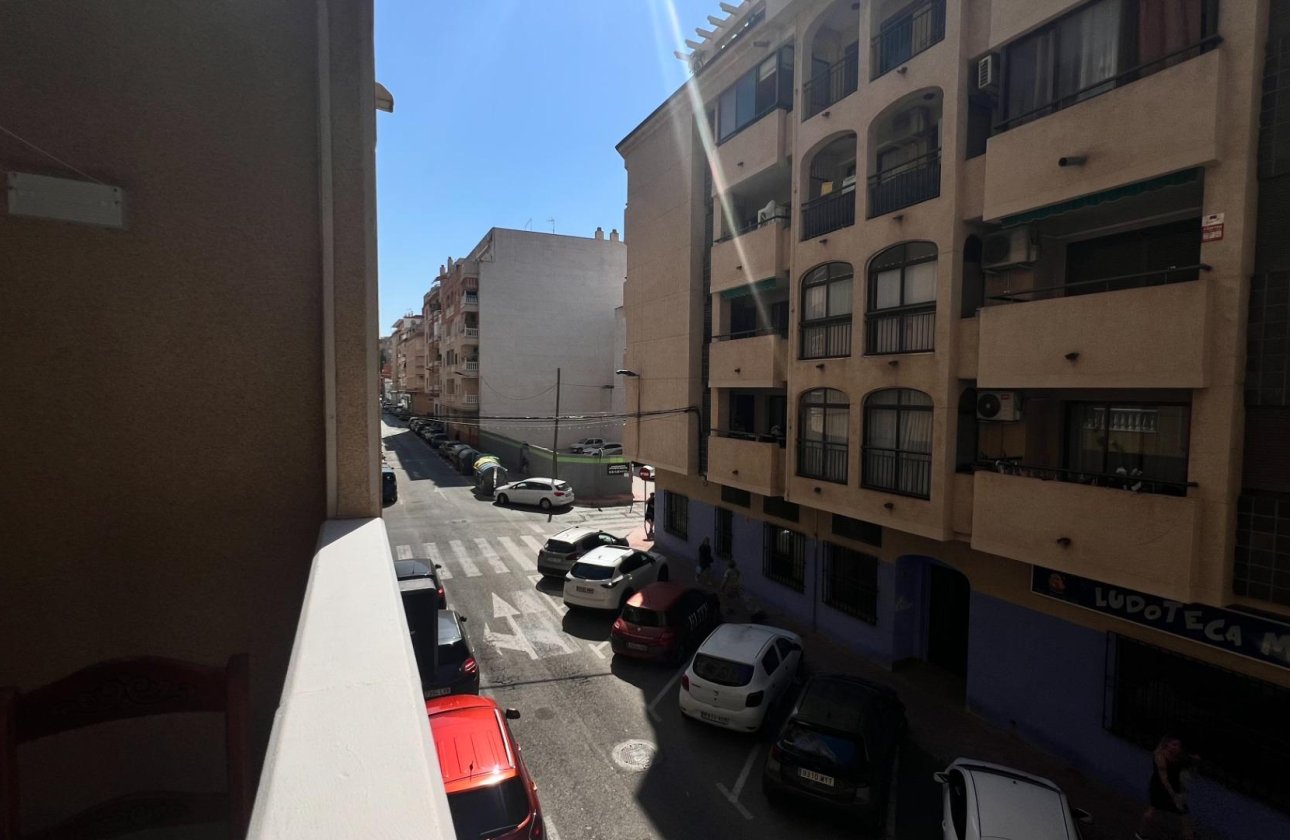 Resale - Apartment -
Torrevieja - PARQUE DE LAS NACIONES