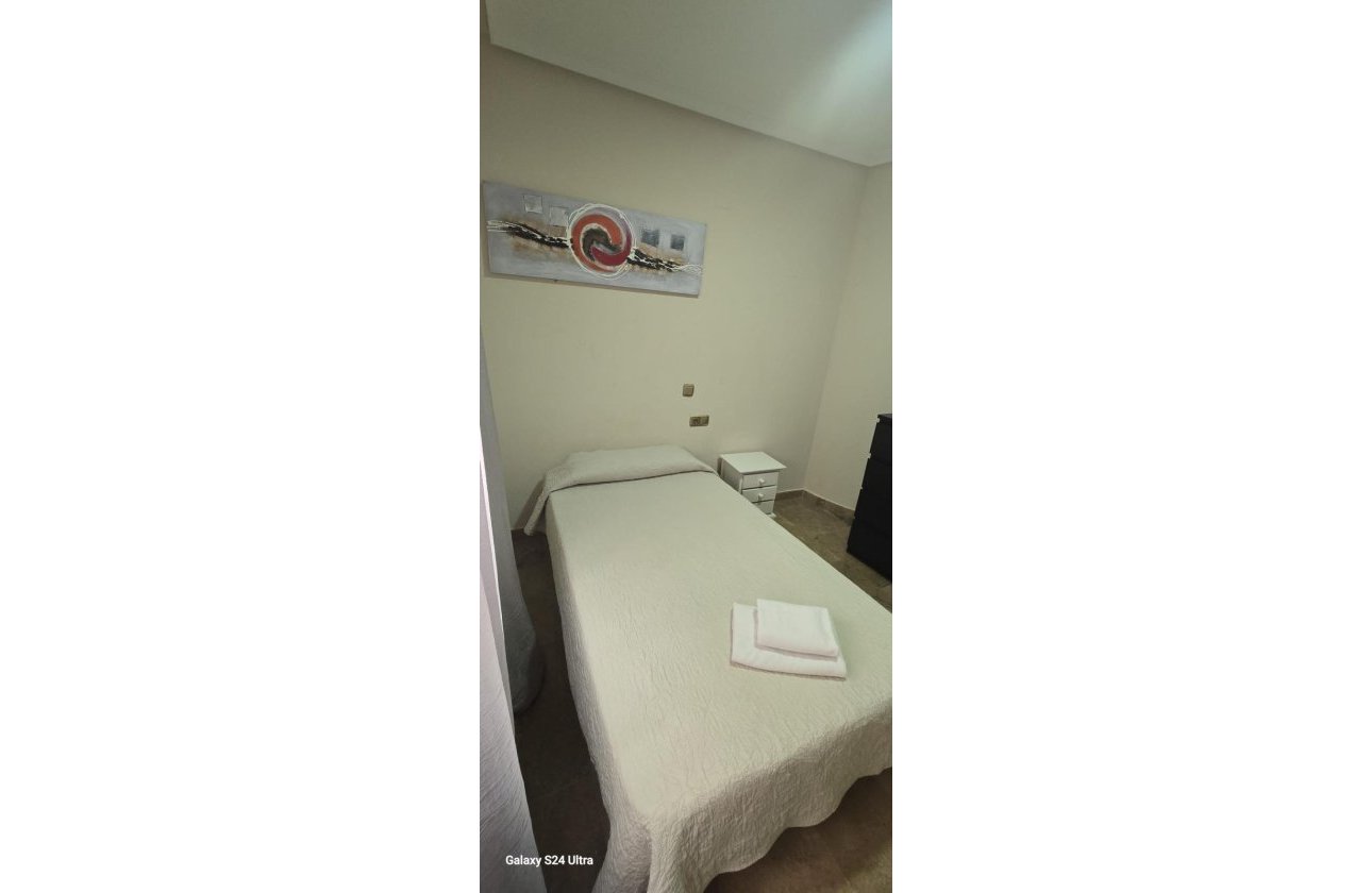 Resale - Apartment -
Torrevieja - PARQUE DE LAS NACIONES