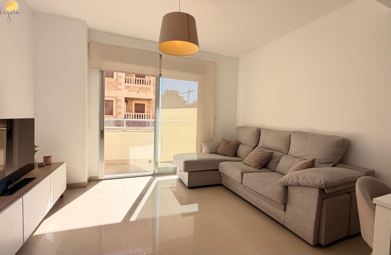 Resale - Apartment -
Torrevieja - PARQUE DE LAS NACIONES