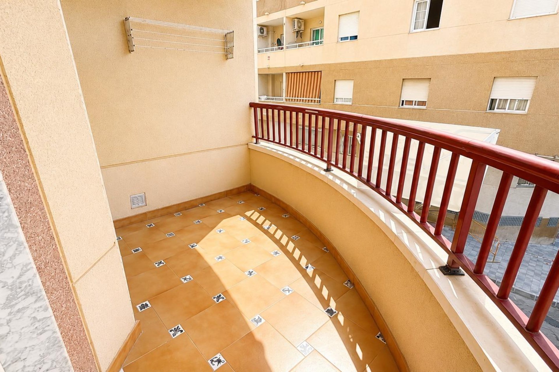 Resale - Apartment -
Torrevieja - PARQUE DE LAS NACIONES