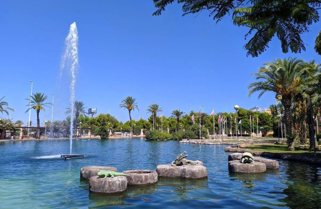 Resale - Apartment -
Torrevieja - PARQUE DE LAS NACIONES