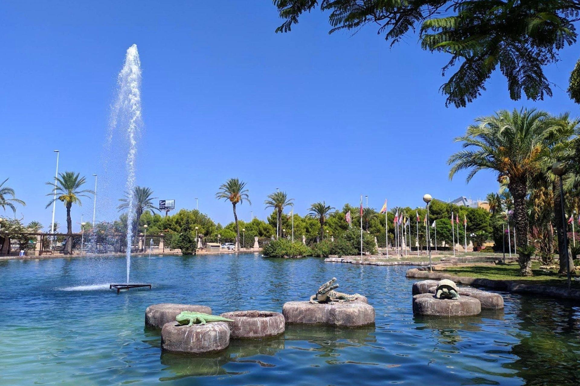 Resale - Apartment -
Torrevieja - PARQUE DE LAS NACIONES