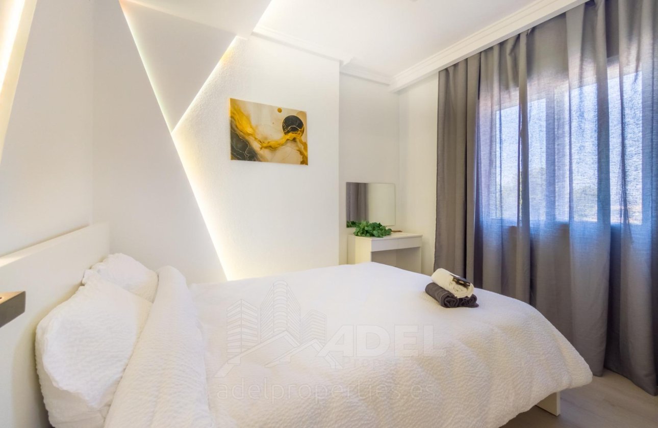 Resale - Apartment -
Torrevieja - PARQUE DE LAS NACIONES