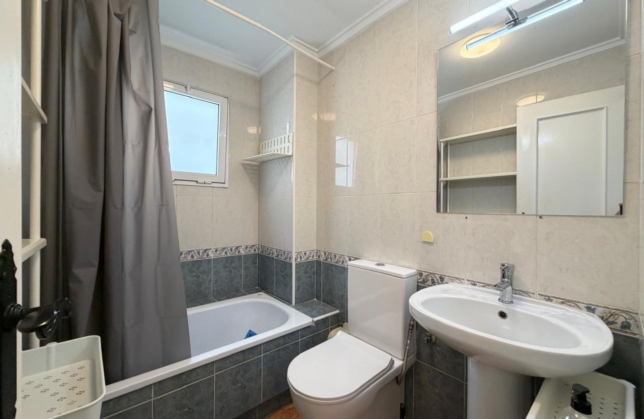 Resale - Apartment -
Torrevieja - PARQUE DE LAS NACIONES