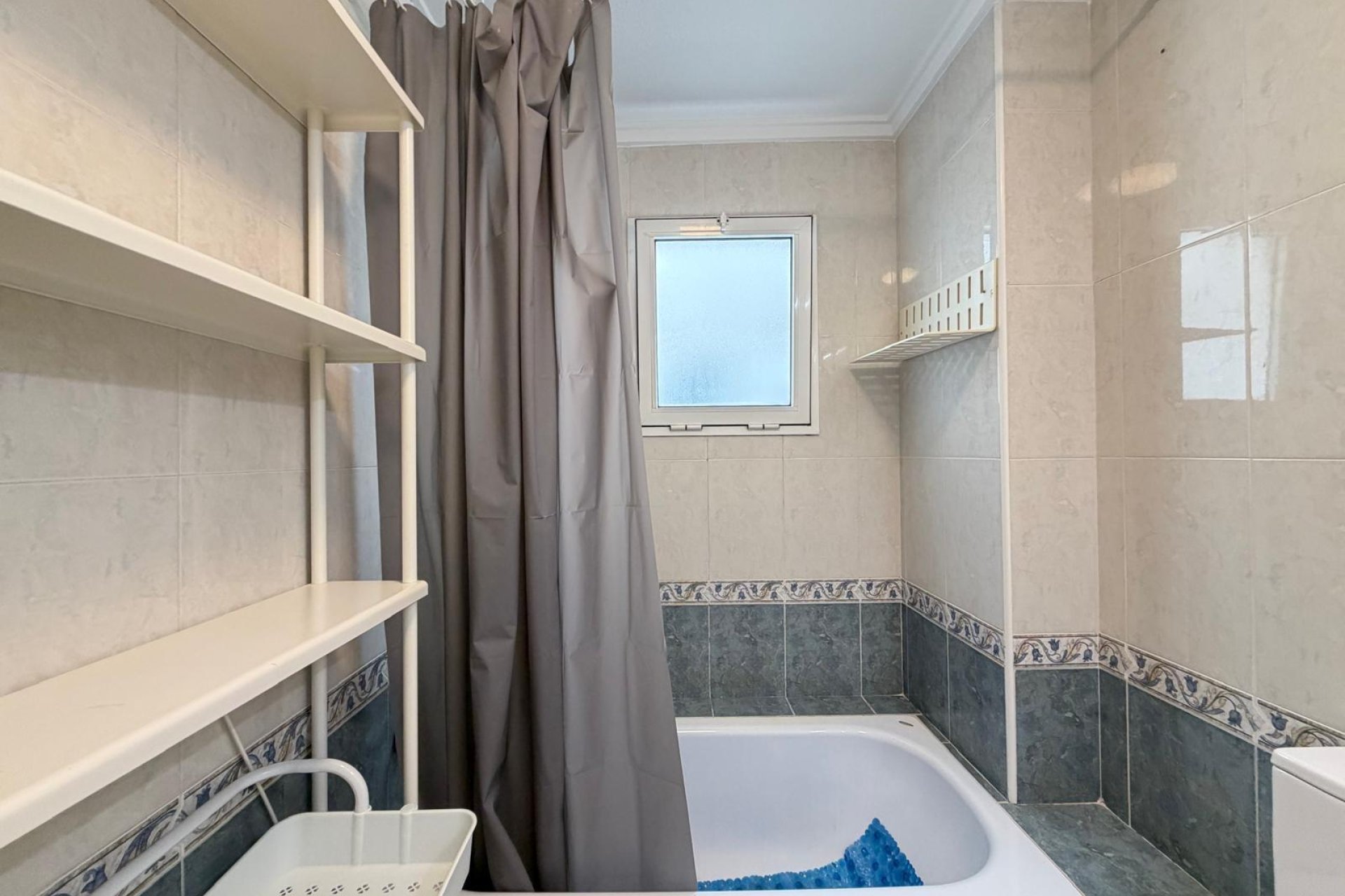 Resale - Apartment -
Torrevieja - PARQUE DE LAS NACIONES