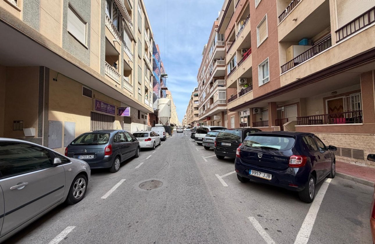 Resale - Apartment -
Torrevieja - PARQUE DE LAS NACIONES
