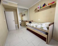 Resale - Apartment -
Torrevieja - Paseo Maritimo