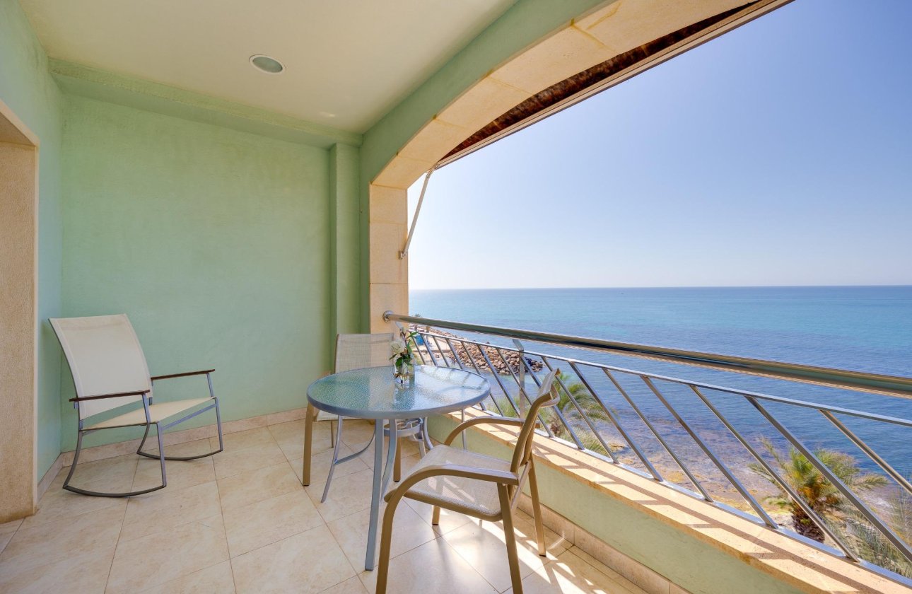 Resale - Apartment -
Torrevieja - Paseo Maritimo