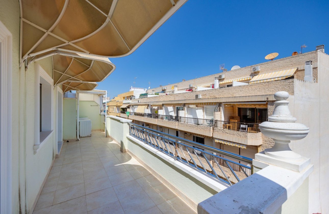 Resale - Apartment -
Torrevieja - Paseo Maritimo