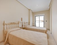 Resale - Apartment -
Torrevieja - Paseo Maritimo