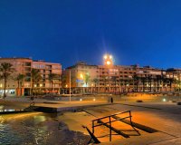 Resale - Apartment -
Torrevieja - Paseo Maritimo