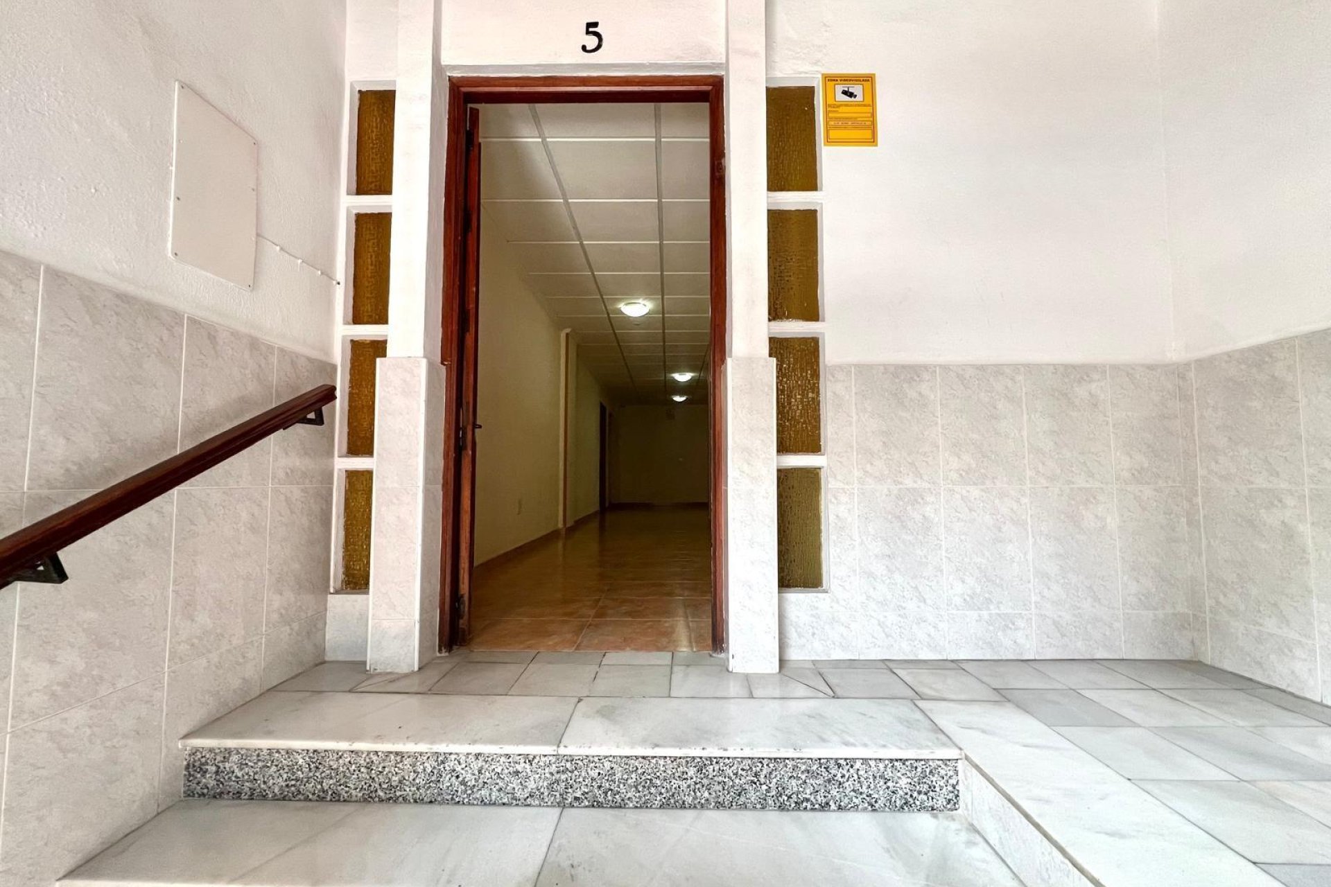 Resale - Apartment -
Torrevieja - Paseo Maritimo