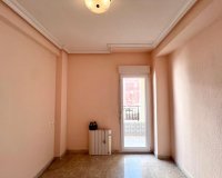 Resale - Apartment -
Torrevieja - Paseo Maritimo