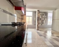 Resale - Apartment -
Torrevieja - Paseo Maritimo