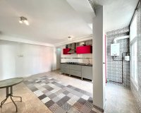 Resale - Apartment -
Torrevieja - Paseo Maritimo