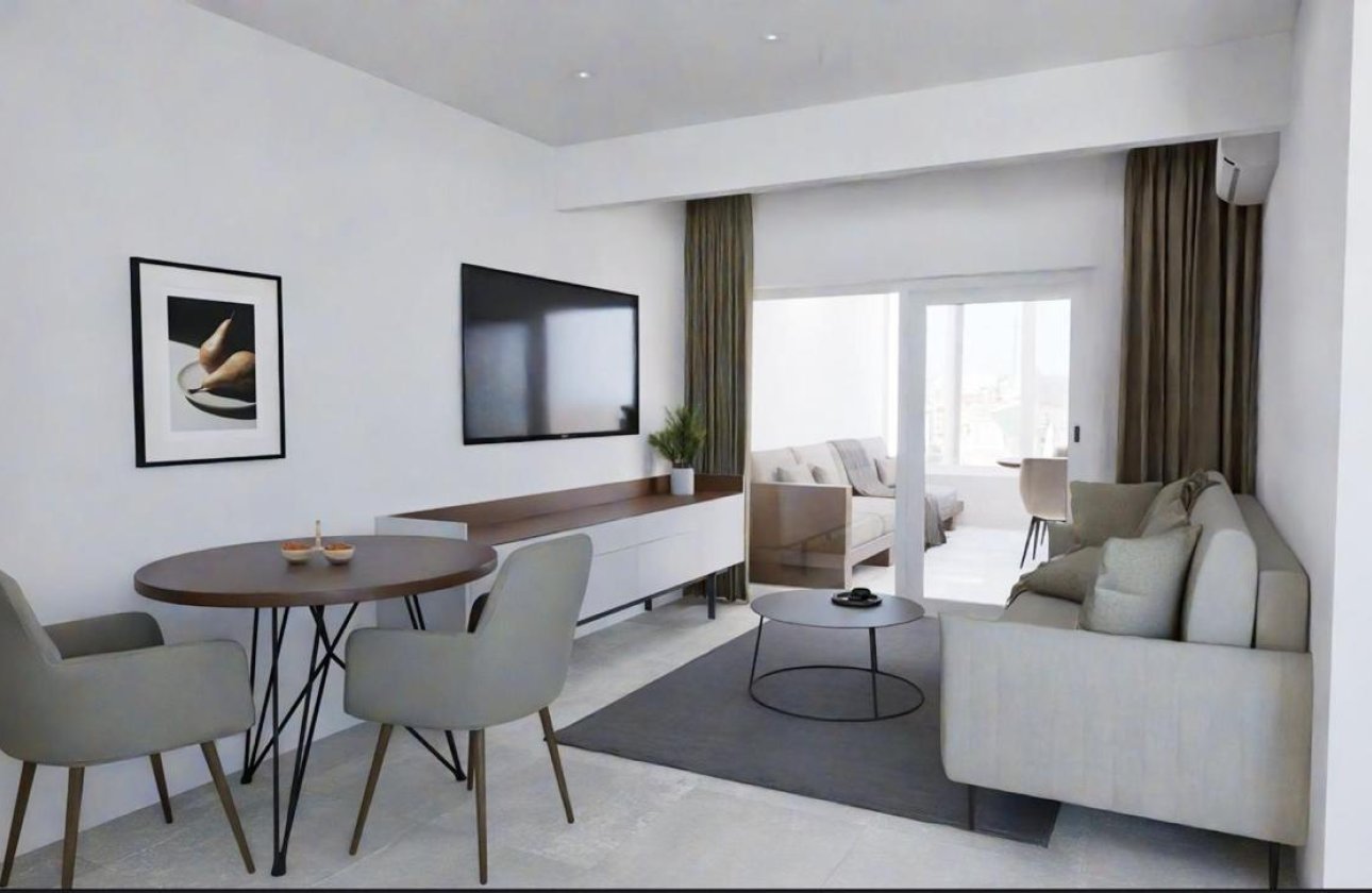 Resale - Apartment -
Torrevieja - Paseo Maritimo