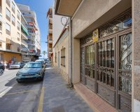 Resale - Apartment -
Torrevieja - Paseo Maritimo