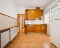 Resale - Apartment -
Torrevieja - Paseo Maritimo