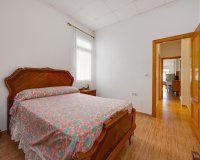 Resale - Apartment -
Torrevieja - Paseo Maritimo
