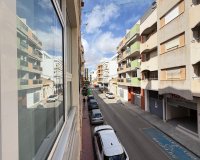 Resale - Apartment -
Torrevieja - Paseo Maritimo
