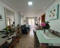 Resale - Apartment -
Torrevieja - Playa de los Locos